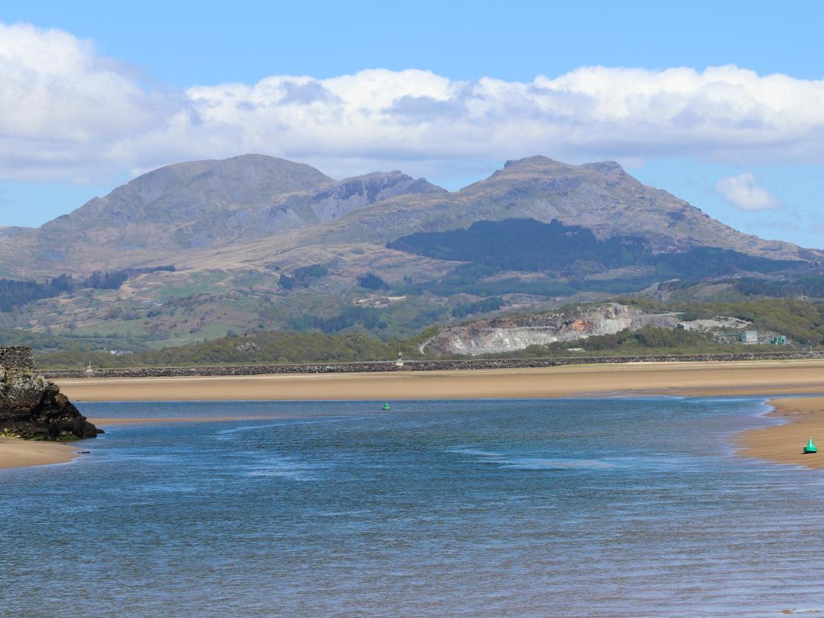 Hyfrydle Villa Porthmadog Eksteriør bilde
